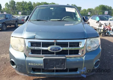 2011 Ford Escape Xls из США, поврежденный, VIN 1FMCU0C78BKA78085